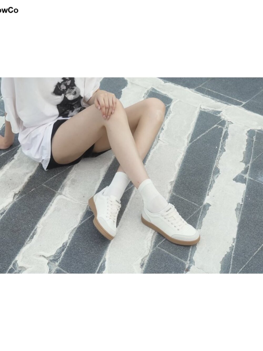 Faux Leather Suede Women's Fashion Sneakers Lace Up Walking Shoes - Picture 6 of 6